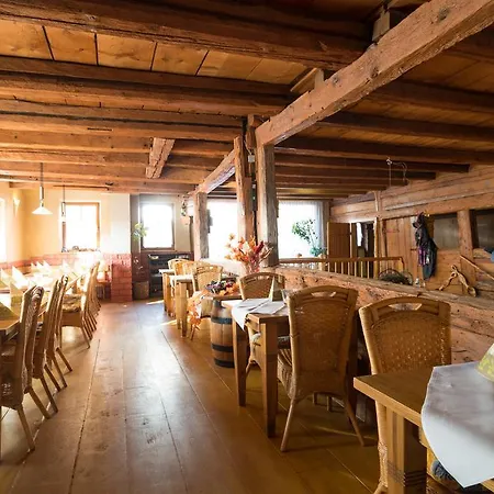 Wellnesshotel & Restaurant Hexenschopf فندق لوفنغن