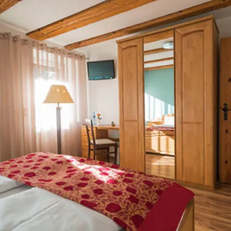 Wellnesshotel & Restaurant Hexenschopf Hotel 3*