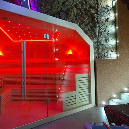 Wellnesshotel & Restaurant Hexenschopf Hotel 3*