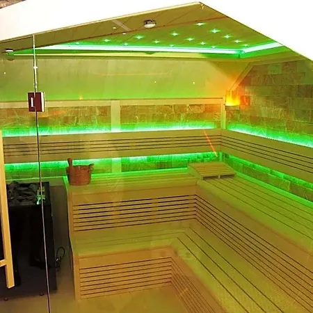 Wellnesshotel & Restaurant Hexenschopf Hotel 3*
