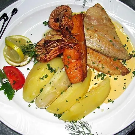 Hotel Wellnesshotel & Restaurant Hexenschopf 3*