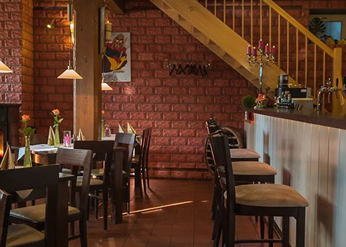 赫森绍普夫疗养酒店&餐厅 3* Löffingen