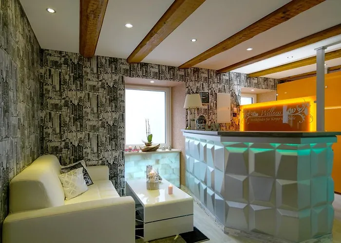 赫森绍普夫疗养酒店&餐厅 3* Löffingen